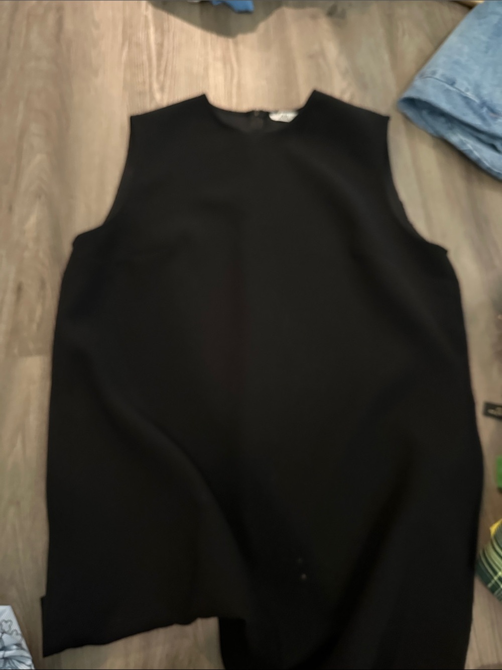 Zara Black Sleeveless Shift Top